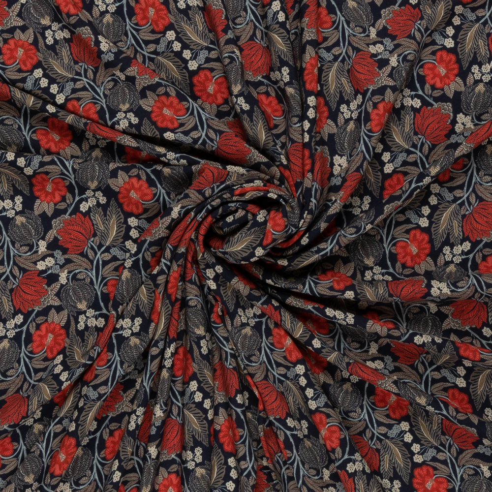 donkerblauw viscose met rood grijs room bloemdessin bedrukt frans import