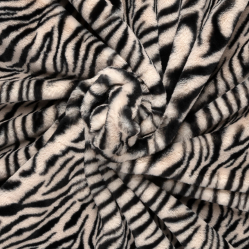 room zwart animal print imitatiebont 