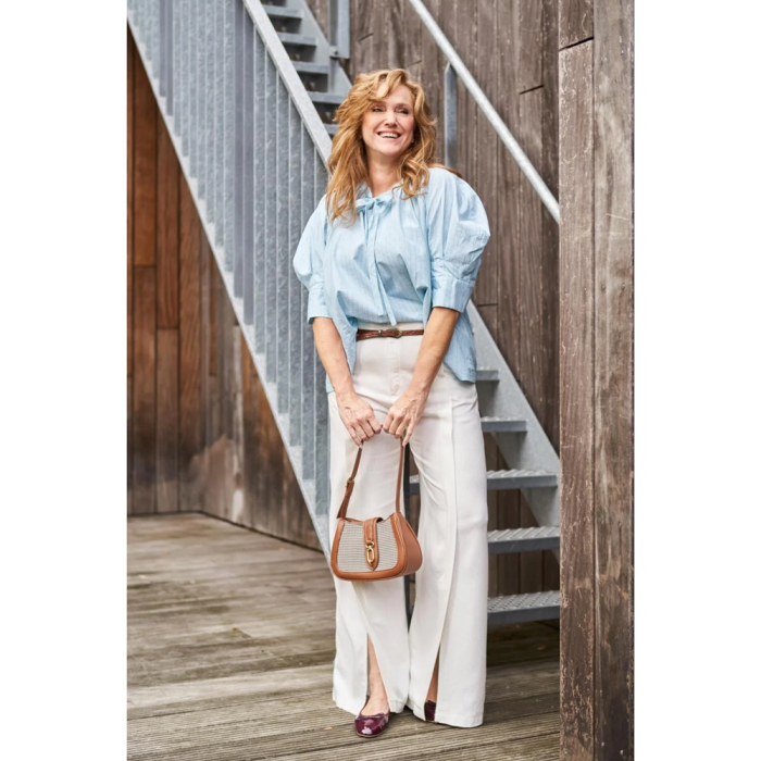 Böttger Stoffenwinkel - Turquoise mélange linnen katoen stof met rode krijtstreep - 65470