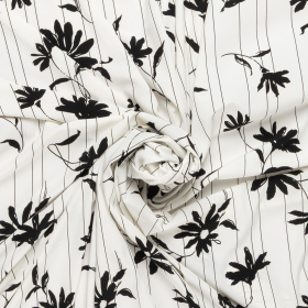 wit micro stof met zwarte bloemen