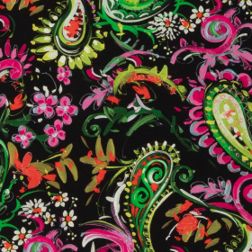zwart stretch tricot stof met oranje rood, groen, fuchsia cachemir dessin Italiaans import