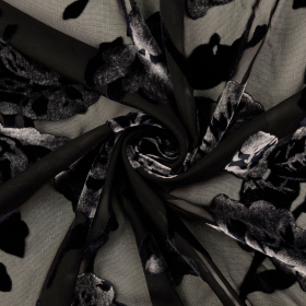 zwart ausbrenner met grijze fluwelen bloemen