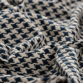 donkerblauw ecru pied de poule stof met stretch Italiaans import