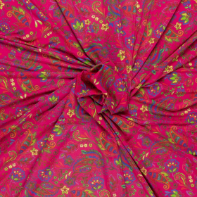 fuchsia cool viscose met blauw groen oranje paisley dessin Italiaans import